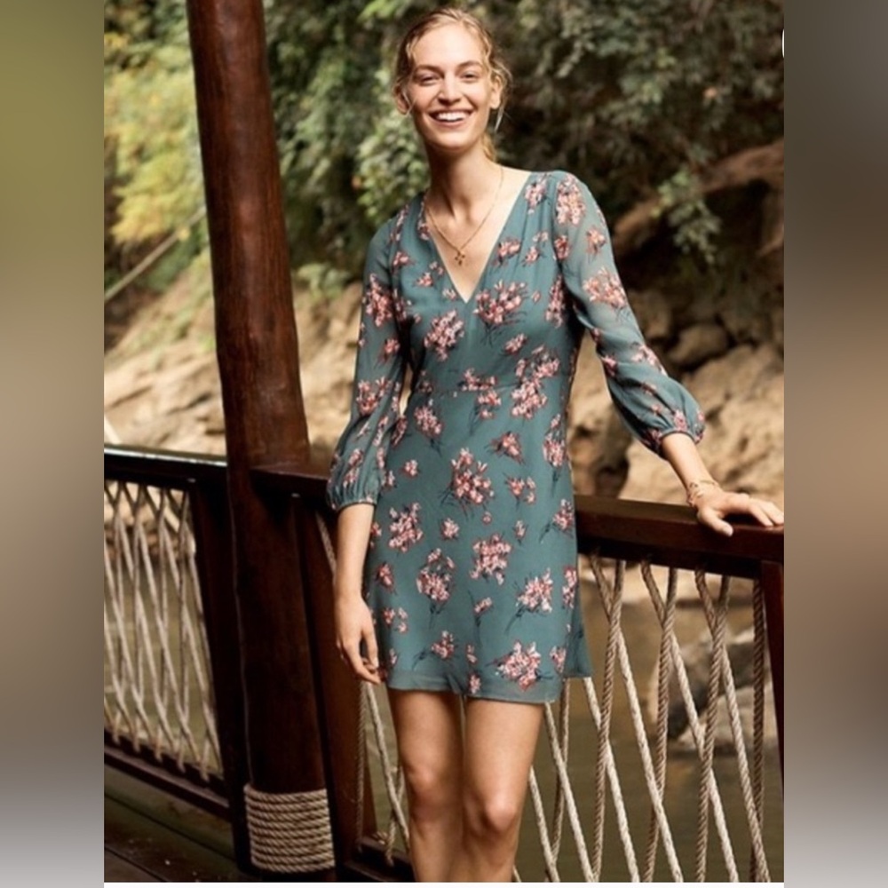 Madewell Marguerite Floral Dress in Butterfly Garden. Women's Size 4.